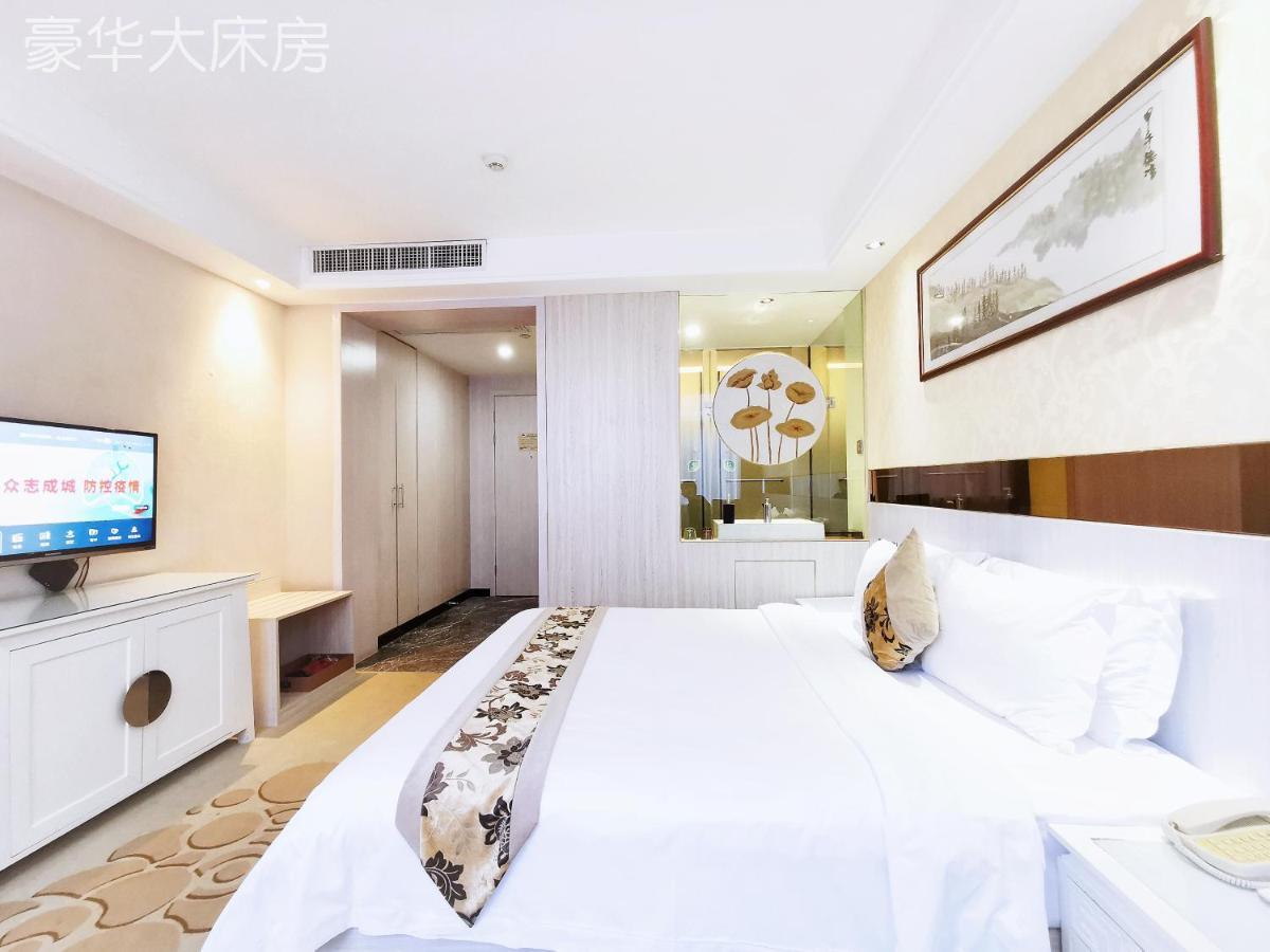 Paco Hotel Tianhe Coach Terminal Metro Satation Guangzhou-Free Shuttle Bus For Canton Fair Eksteriør bilde