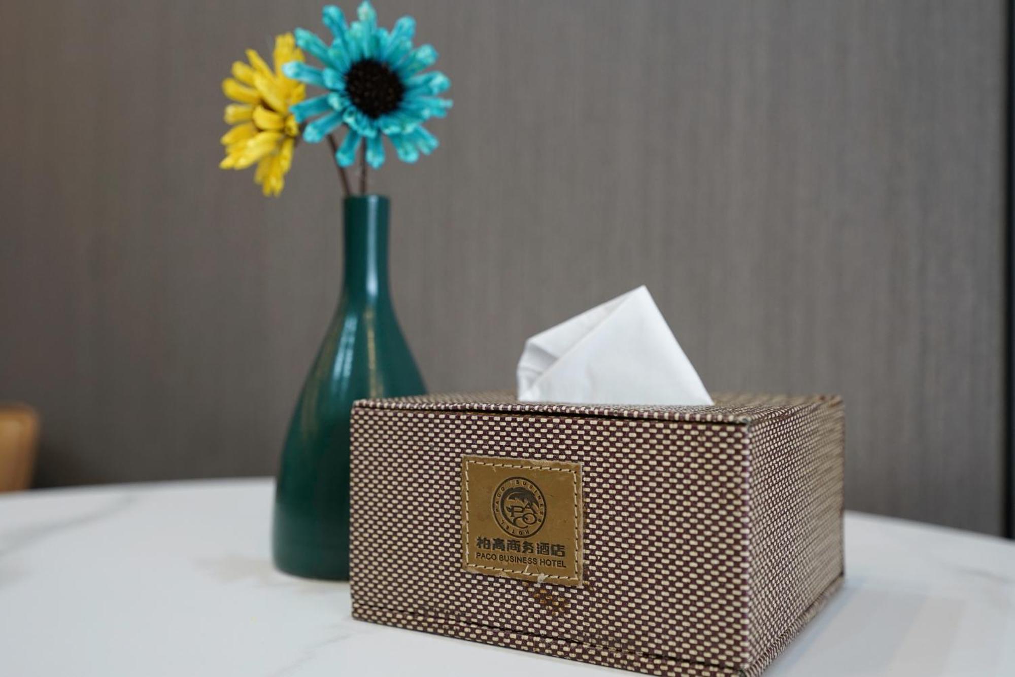 Paco Hotel Tianhe Coach Terminal Metro Satation Guangzhou-Free Shuttle Bus For Canton Fair Eksteriør bilde