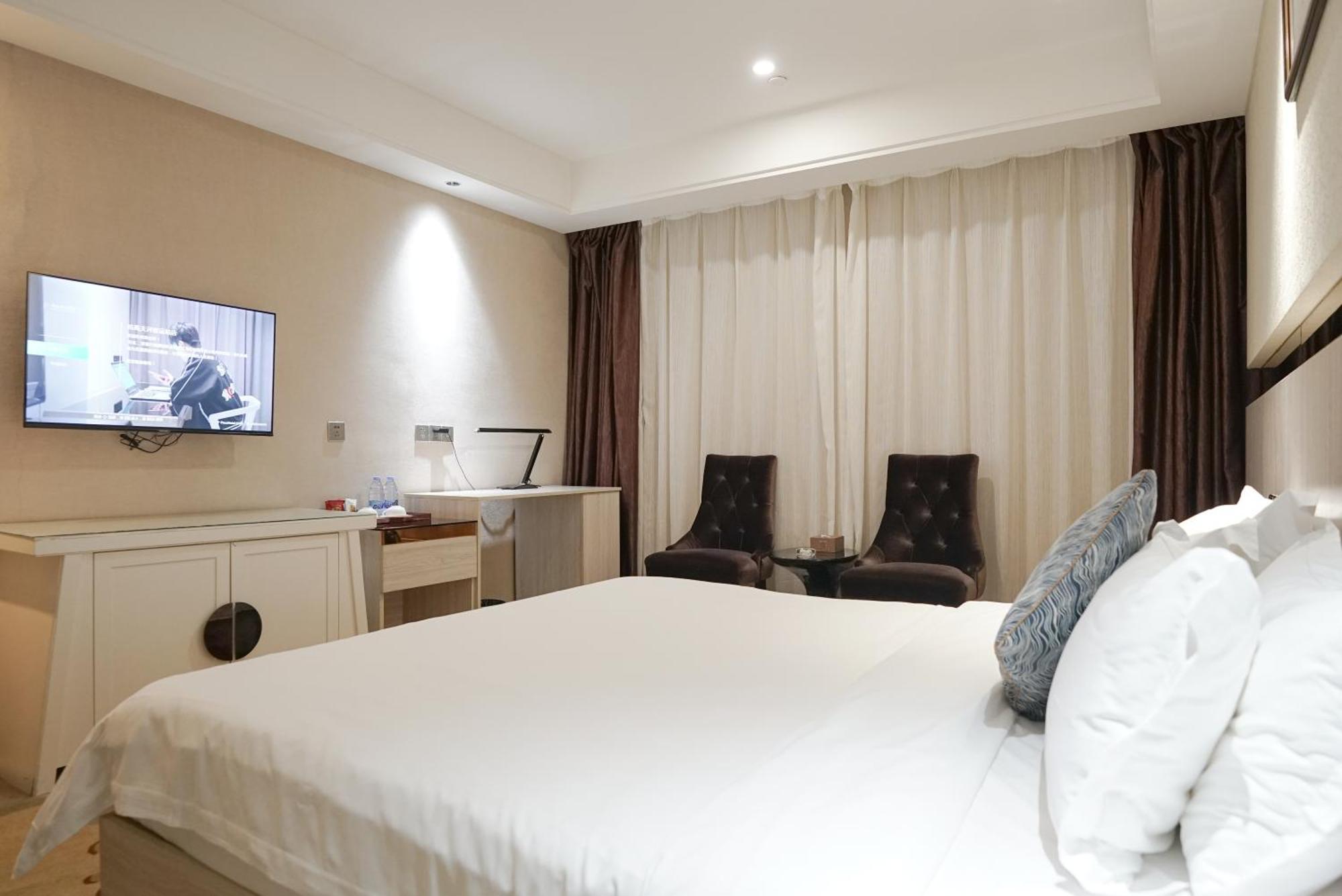 Paco Hotel Tianhe Coach Terminal Metro Satation Guangzhou-Free Shuttle Bus For Canton Fair Eksteriør bilde