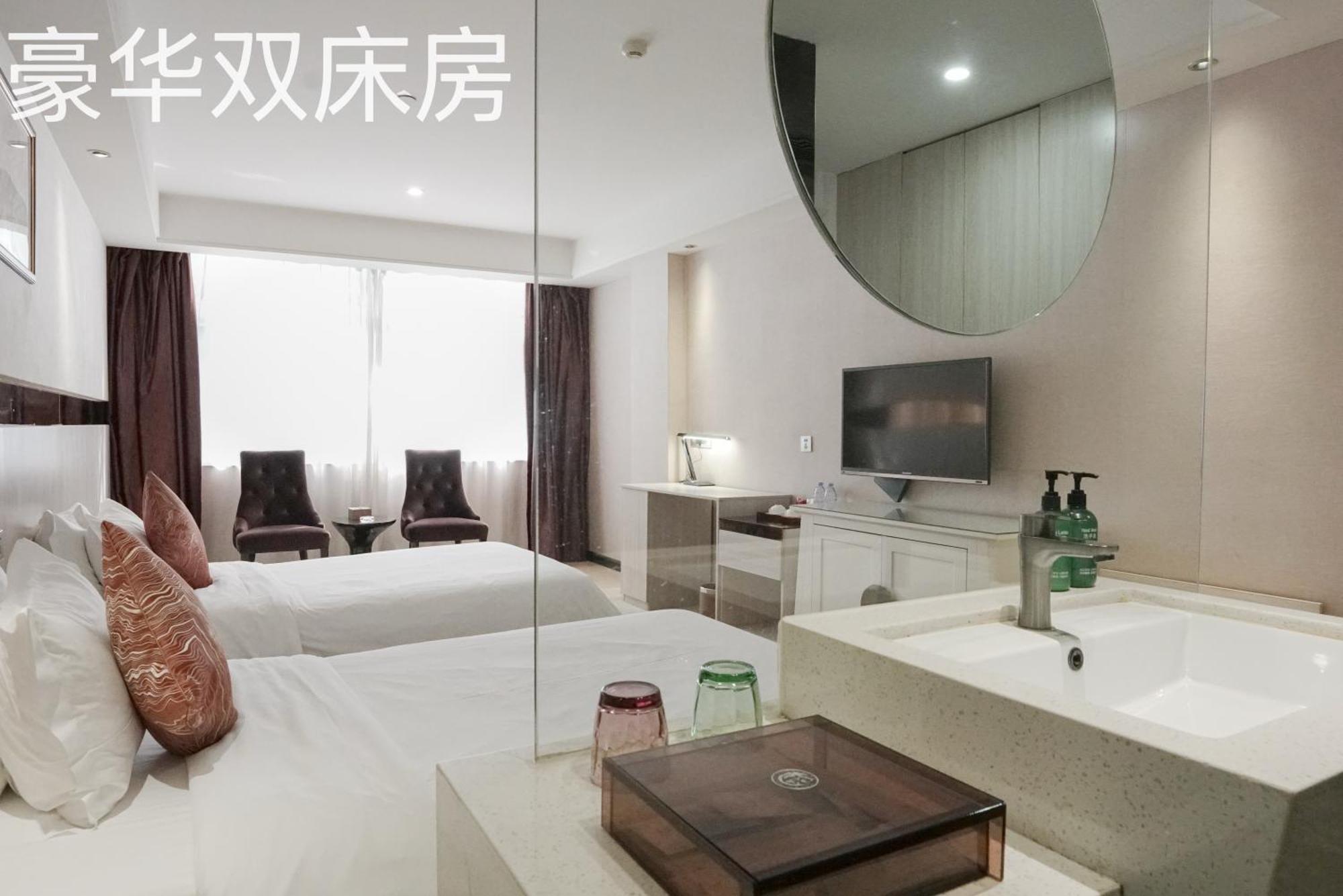 Paco Hotel Tianhe Coach Terminal Metro Satation Guangzhou-Free Shuttle Bus For Canton Fair Eksteriør bilde